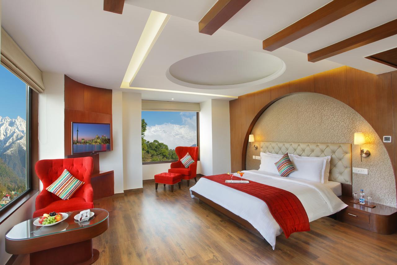 Rs Sarovar Portico Pālampur Kültér fotó